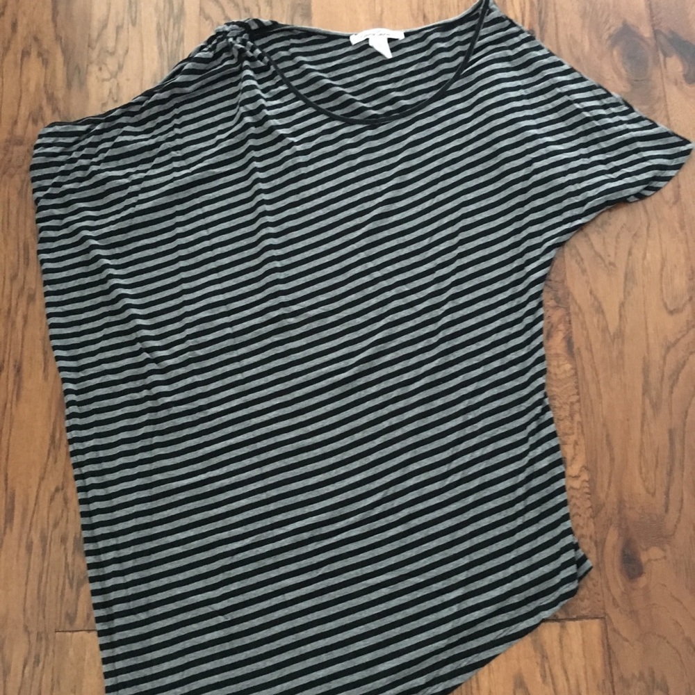 🌈 Kenneth Cole Top, Gray & Black Stripes, Sz M